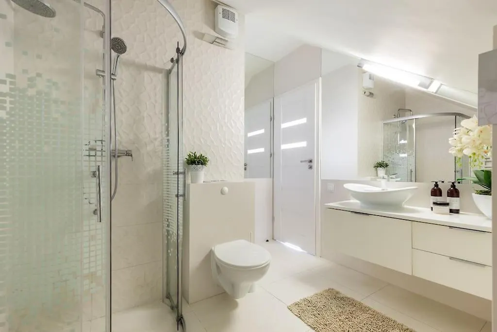 Modern & New Place Next To Wawel Castle & Vistula Krakow